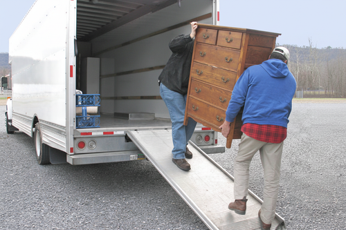 Movers without ladder